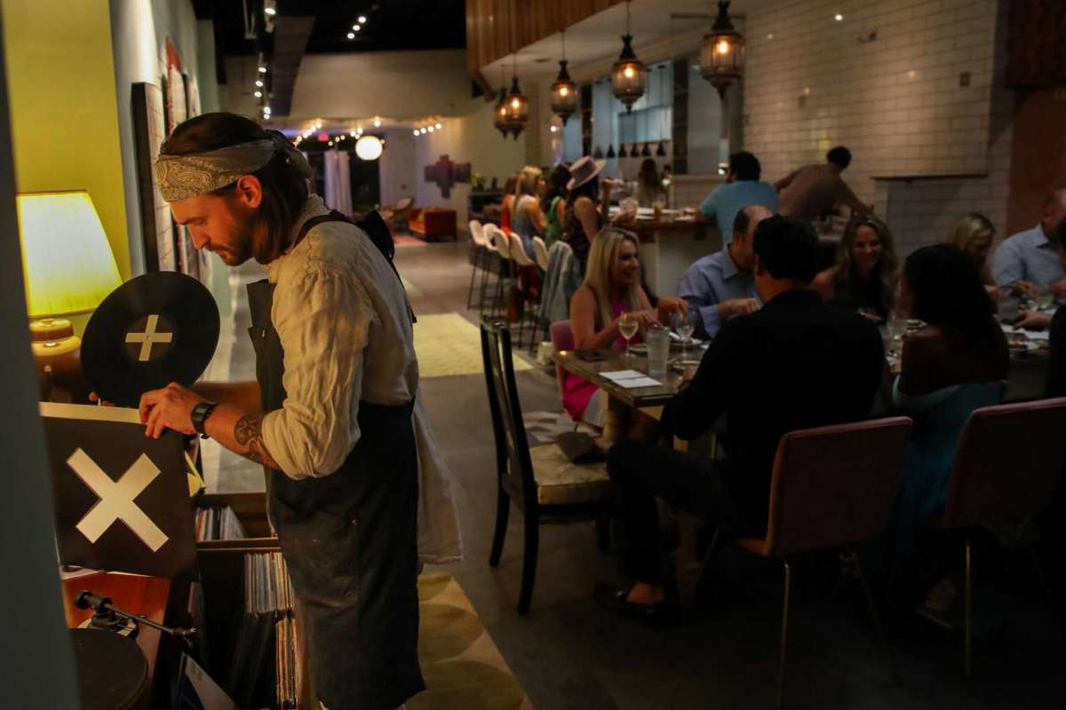 houston chronicle article photo